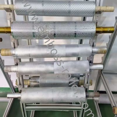 حياة خدمة طويلة وقسوة سطحية عالية HV1100/HRC62 لتحسين كفاءة أدوات الرولين الصلبة